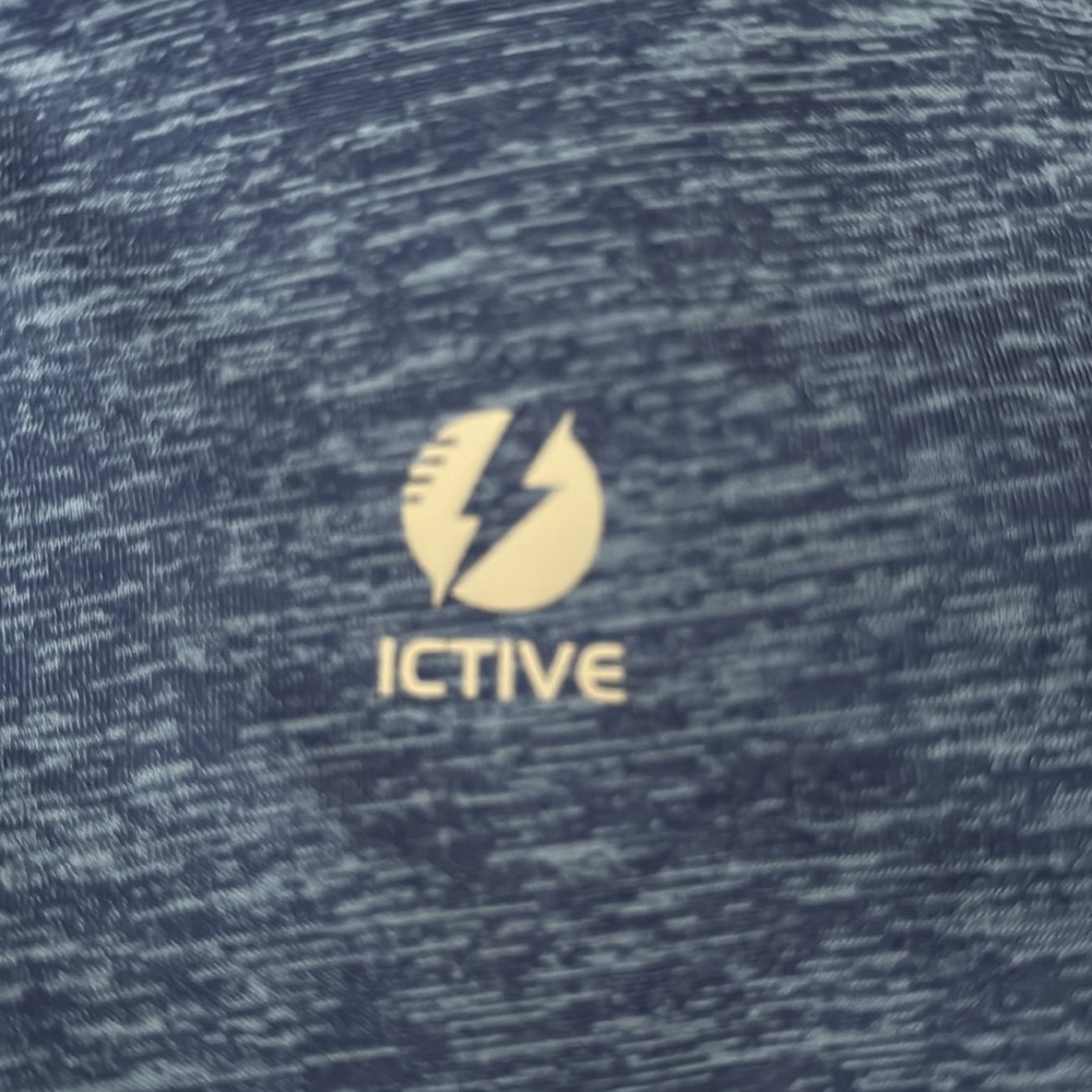 ICTIVE Women’s Razorback Active Top - Picture 4 of 5